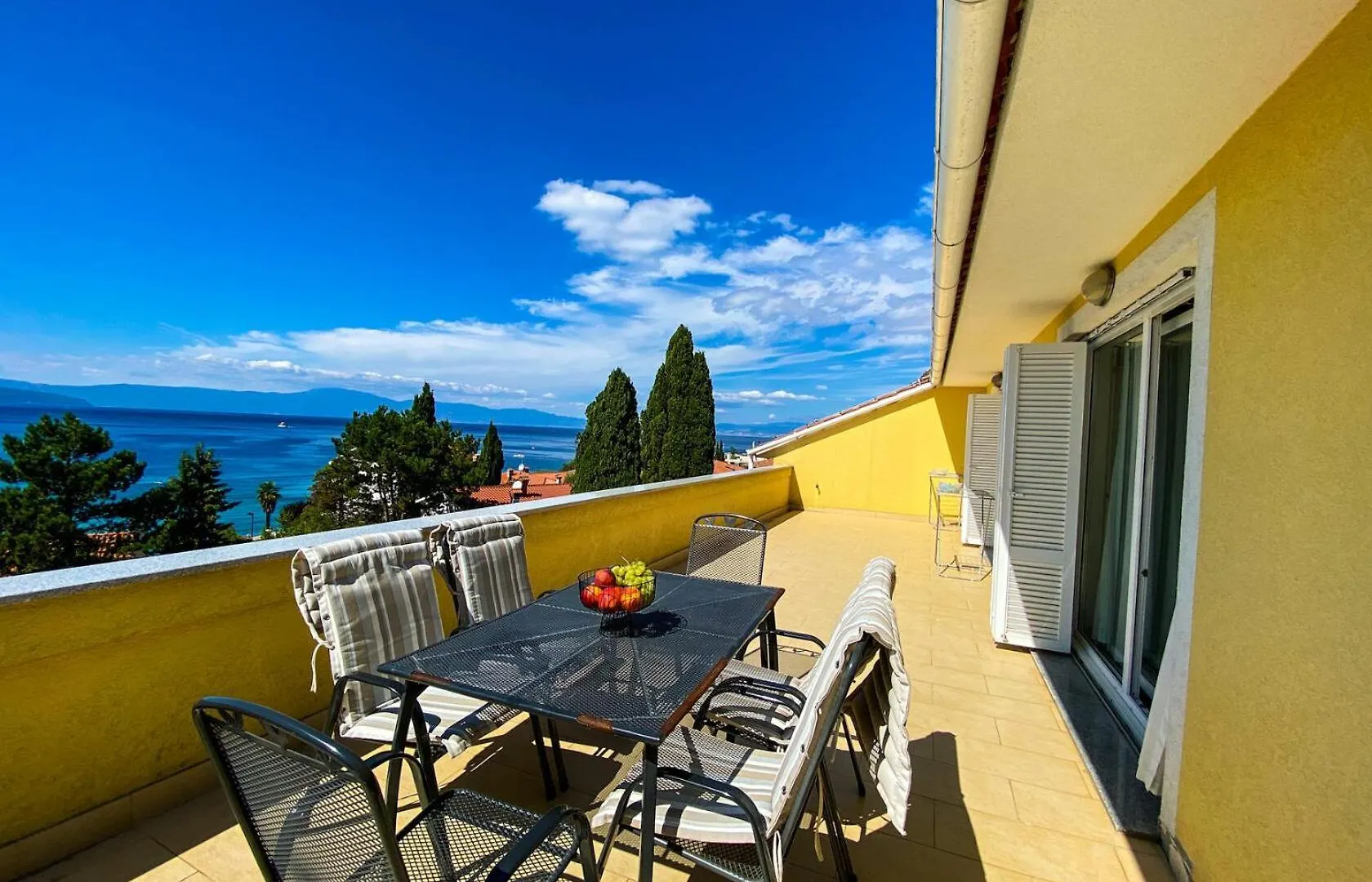 Apartments Frajona - 50M From The Beach Malinska Croatia