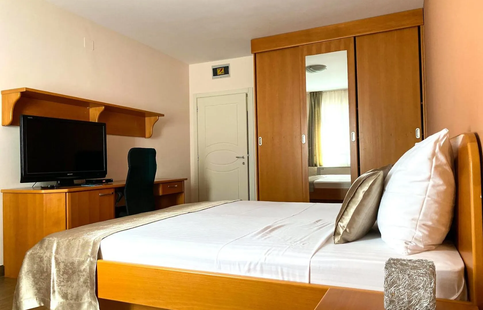 Apartments Frajona - 50M From The Beach Malinska