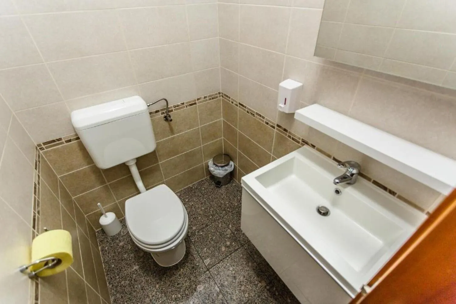 Apartments Frajona - 50M From The Beach Malinska Croatia