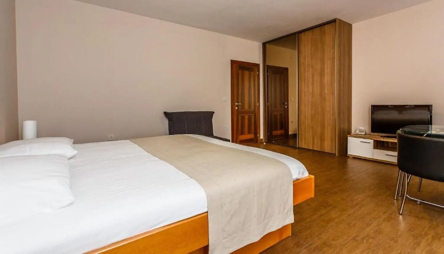 Apartments Frajona - 50M From The Beach Malinska 0*,