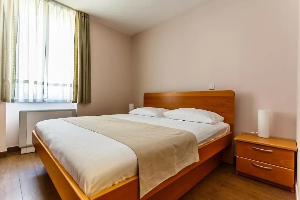 Apartments Frajona - 50M From The Beach Malinska