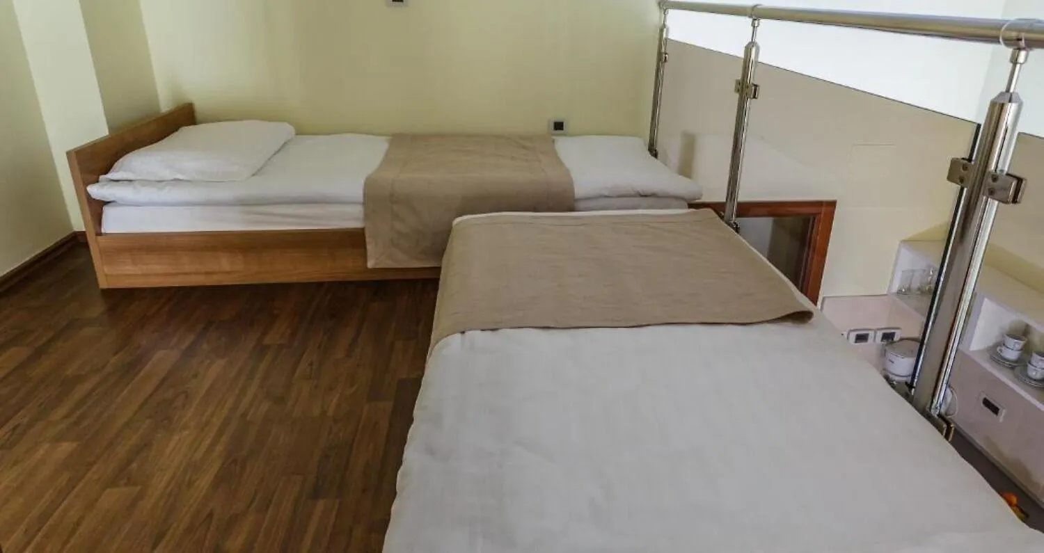 Apartments Frajona - 50M From The Beach Malinska
