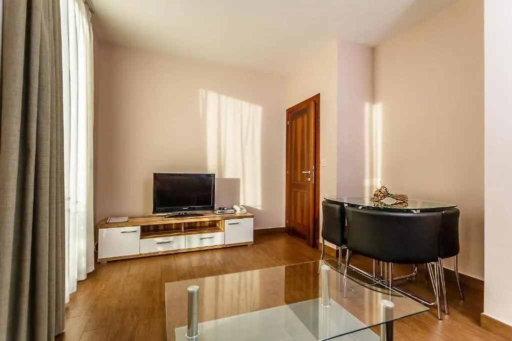 Apartments Frajona - 50M From The Beach Malinska